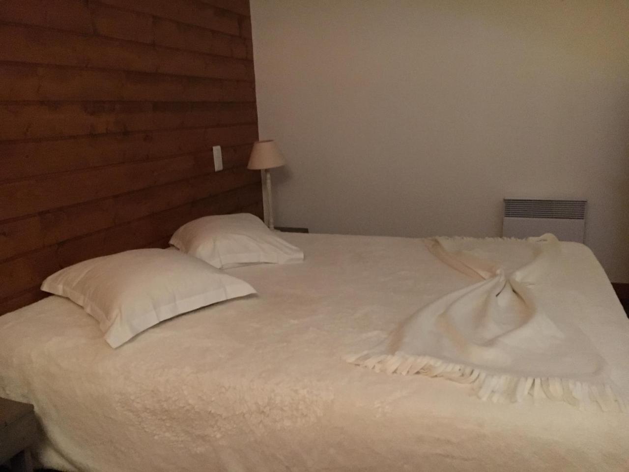 Chambres D'Hotes Les Templiers Rugney Zewnętrze zdjęcie