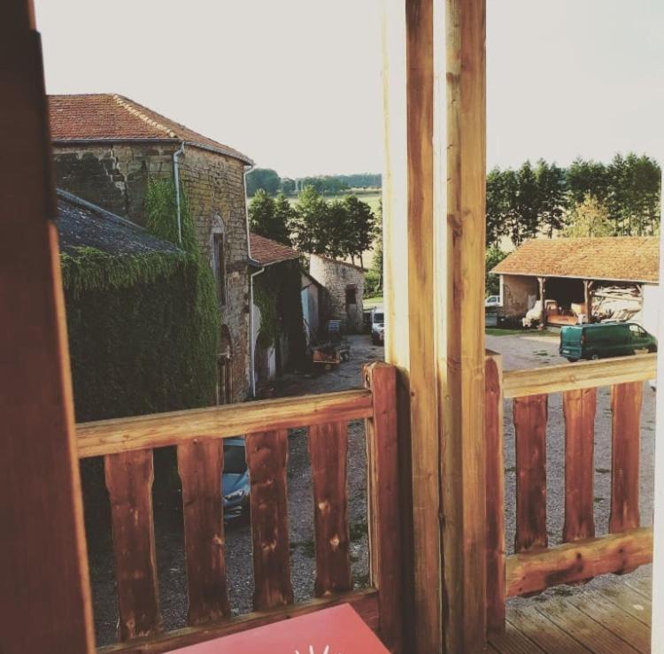 Chambres D'Hotes Les Templiers Rugney Zewnętrze zdjęcie